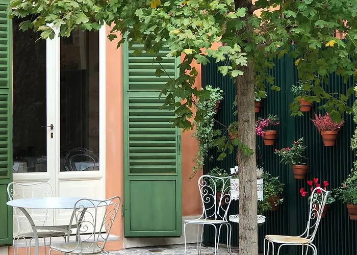 Le Di San Vitale Easy Pensión 3*