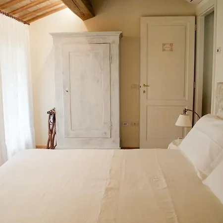 Penzion Le Di San Vitale Easy Ravenna