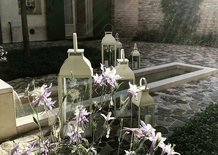 Le Di San Vitale Easy 3* 라벤나